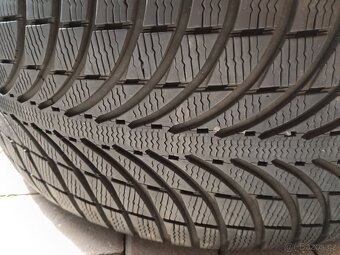Velmi pěkná zimní 19" ORIGINAL BMW X5 F15 - 3