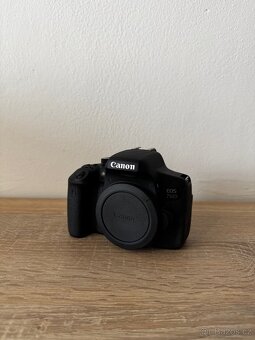 Canon EOS 750D - 3