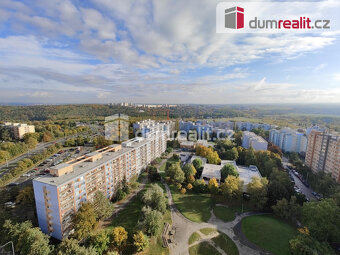 Světlý byt 2+1 po kompletní rekonstrukci, 46 m2 + komora, 20 - 3