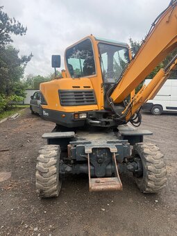 Minibagr Kolový bagr Hyundai 5,5t - 3