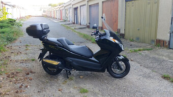 Honda Forza 300, r.v. 2014 - naj. 27 tis. (pův. ČR, 2. maj.) - 3