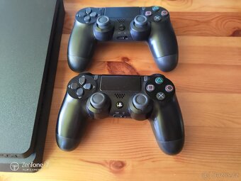 Ps4 slim 500gb 3x hry 2x ovladače orig krabice - 3