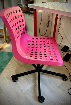 Alex psaci stul se skrinkou a otocnou zidli Ikea - 3