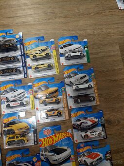 Hotwheels modely - 3