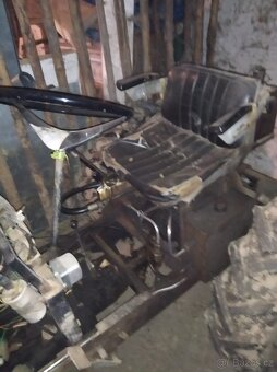 Malotraktor s příslušenstvím - 3