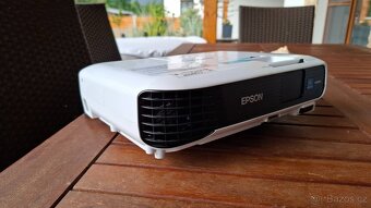 Projektor EPSON EB-S04 - 3