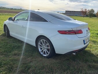 Renault Laguna Coupe 2.0 dCi, 110 kW - 3