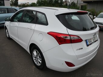 Hyundai i30 1.6CRDi,81kW,1majČR,Klima - 3