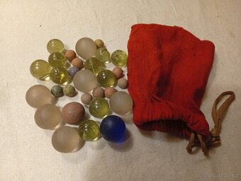 Staré hliněné kuličky a skleněnky - 50. léta - 3