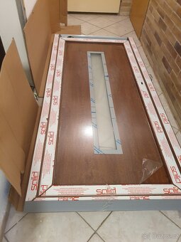 Prodám plastové dveře NOVÉ - 3