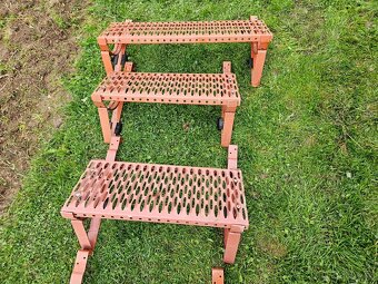 Prodám střešní nášlapy typ U - 3