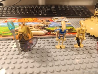 Lego Star Wars Droid AAT - 3