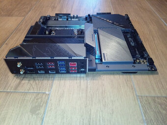 GIGABYTE X670E AORUS MASTER/AM5/E-ATX - 3