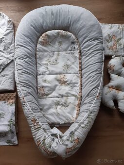 Hnízdečko se Safari zvířátky + zavinovačka a další - 7 ks - 3