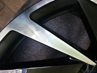 ALU kolo disk VW R20 5x112 1KS Arteon 8J ET40 3G8 Nashville - 3