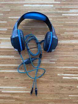 drátová sluchátka - 3