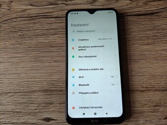 Xiaomi Redmi 8 LTE-6,22"IPS/4GB RAM/ 64GB cerna - 3