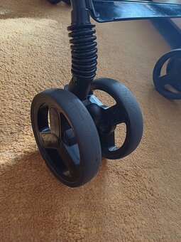 Golfový kočárek - 3