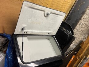 mercedes G, dily ,doplnky,zahradka - 3