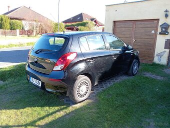 hyudai i20 - 3