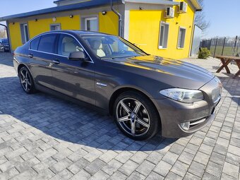 BMW Řada 5, 550I XDRIVE - 3
