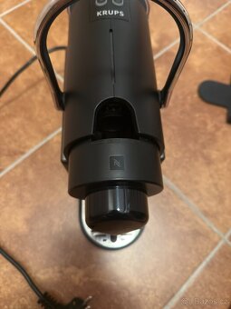 NESPRESSO KRUPS Pixie Electric Titanium XN304T10 - 3