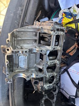 Polomotor na Suzuki Gsxr 750 00-03 R737 R739 - 3