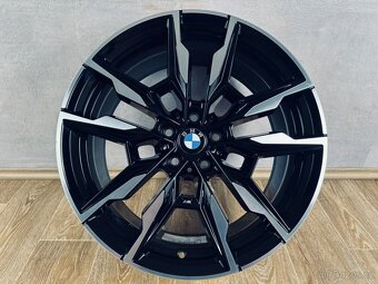 Originál kola R19 BMW i4 G26 M-Paket - 3