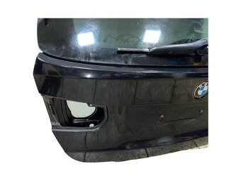 Páté dveře černá metalíza 475 BMW 3 F31 touring r.v. 2016 - 3