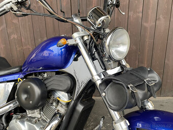 Honda VT 600 Shadow - 3