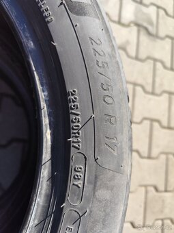 Michelin 225/50 R17 - 3