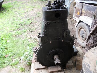 Zetor 15 motor - 3