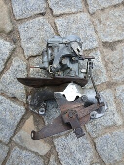 Karburator a sani Škoda 100,cena 400kc - 3