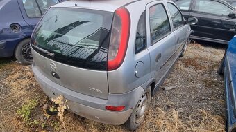 OPEL CORSA - 3
