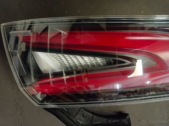 Zadní světlo LEVÉ Alfa Giulia Quadrifoglio 50566419 - 3
