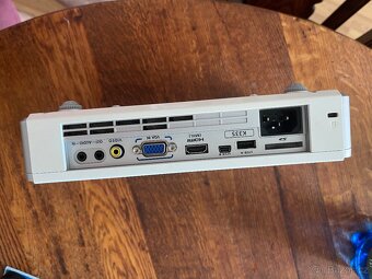 Projektor Acer - 3