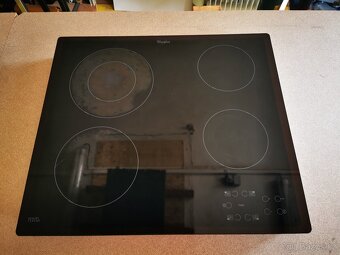 Whirlpool AKT 8130 NE - 3