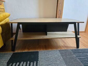 Konferenční stolek - 3