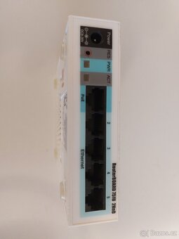 Mikrotik Routerboard RB751 751U 2HnD - 3