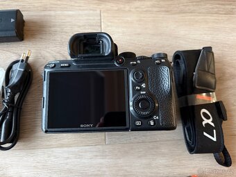 Sony A7 III - bezzrcadlovka - 3