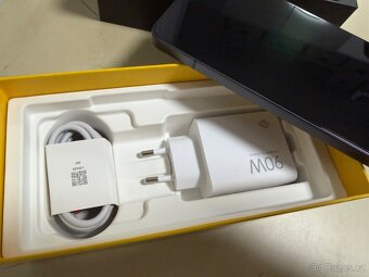 Mobilní telefon Xiaomi Poco F7 Pro 12GB/512GB Černý - 3