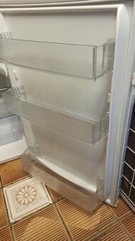 Lednice Electrolux s vnitřním mrazákem - 3