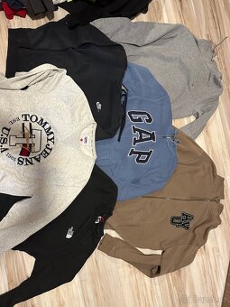 Nabízím pánské oblečení vel. M - 3