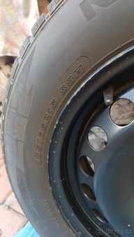 Zimní pneu 185/65 R15 - 3