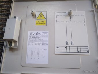 Prodám SP100 pojistkovou skříň - 3