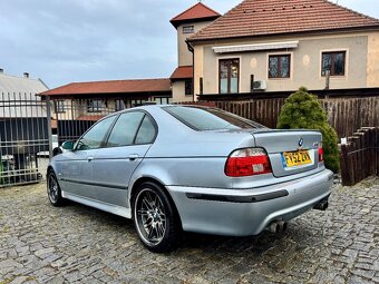 BMW M5 E39 BlueWater / nahradni dily - 3
