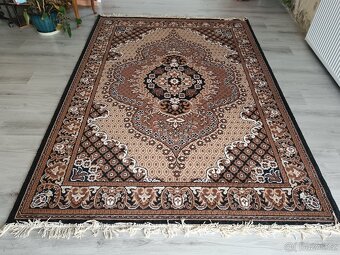 Koberec v perfektním stavu - 3