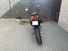 KTM 690 supermoto - 3