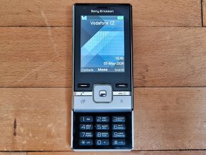 Sony Ericsson T715 ve stavu nového - 3