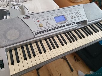 Varhany Yamaha PSR 450 - 3